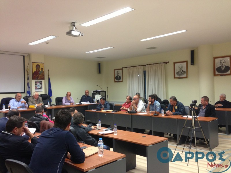 Υψηλοί τόνοι και εντάσεις για την ιδιωτικοποίηση της αποκομιδής απορριμμάτων στο Δ.Σ. Τριφυλίας