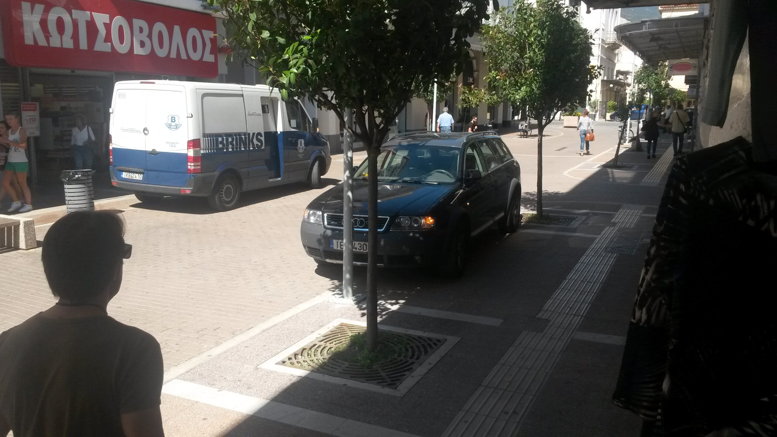 Στον «πεζόδρομο» της Αριστομένους