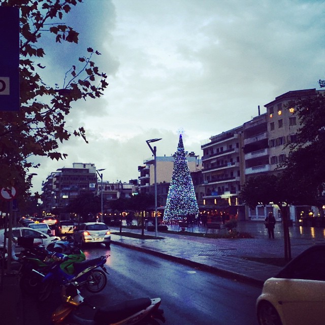 Χριστουγεννιάτικες εκδηλώσεις στην Καλαμάτα από Δήμο και Φάρις ύψους 30.000 ευρώ