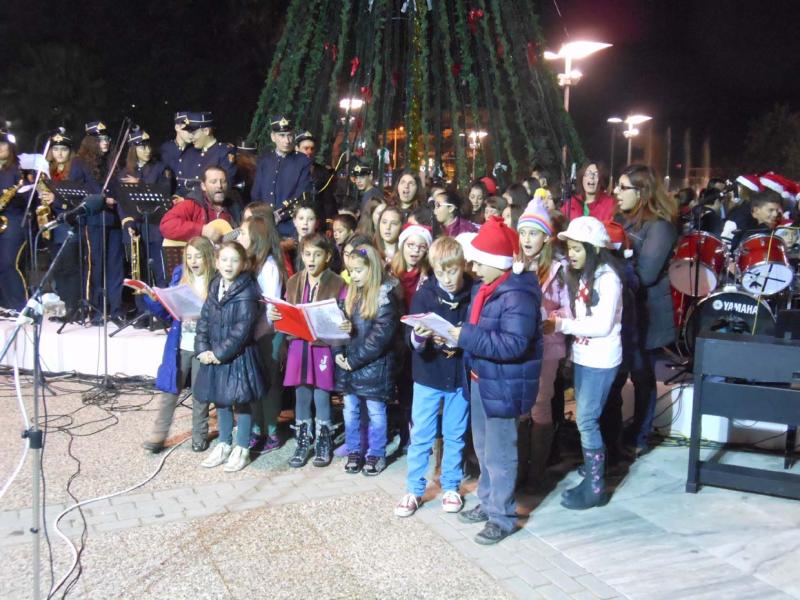 Χαρούμενα & διαφορετικά Χριστούγεννα υπόσχεται ο Δήμαρχος στη Μεσσήνη