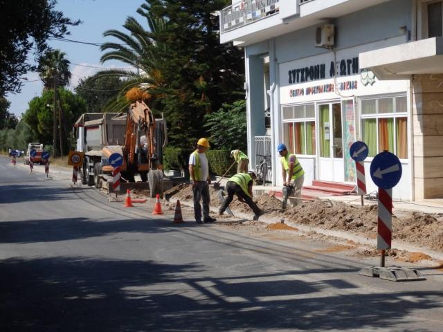 Αντικατάσταση σωλήνων ύδρευσης σε Αρτέμιδος και Λαιϊκων