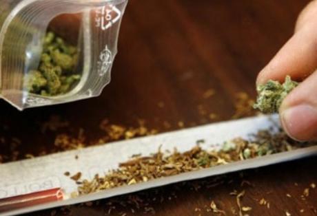 Φύλλα κάνναβης για τη σαλάτα και χασισέλαιο στο ψωμί έφεραν 13,5 χρόνια κάθειρξης