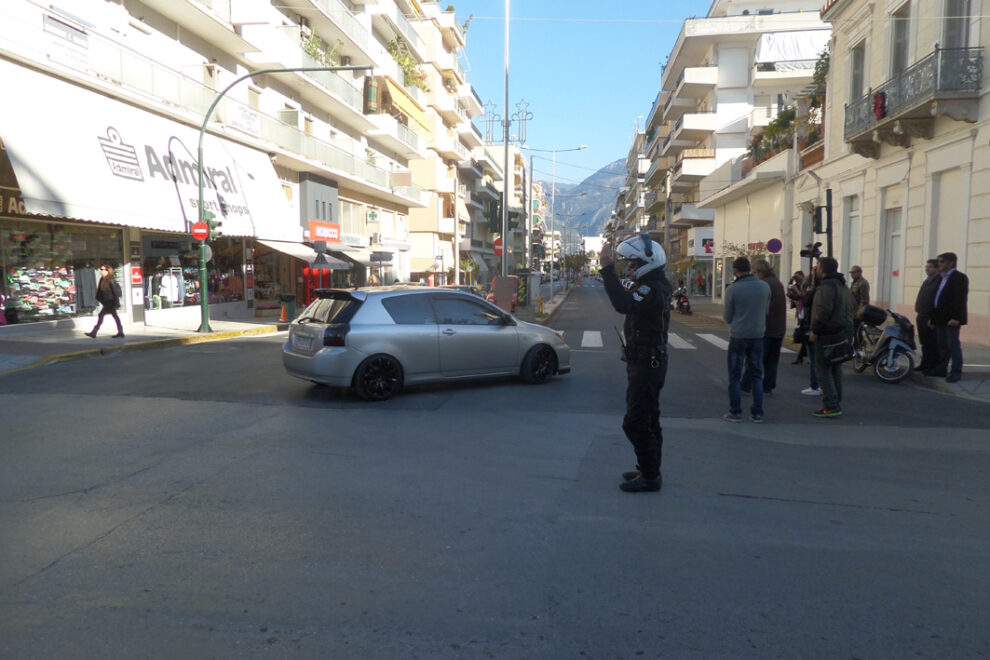 “Όλα καλά” με την αμφίδρομη κίνηση στη Β. Γεωργίου τα βλέπει η Δημοτική Αρχή