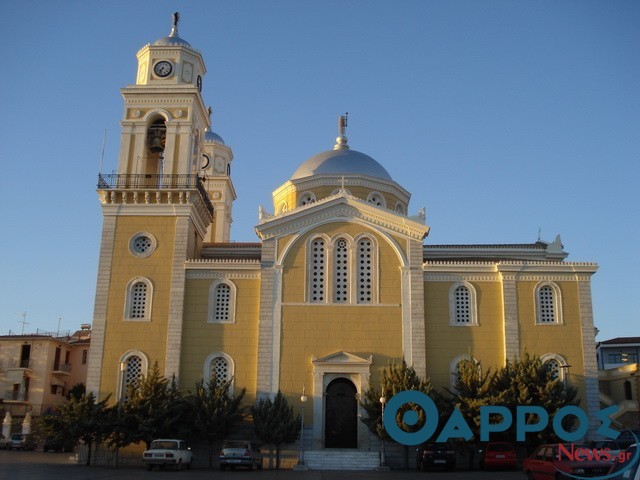 Παρέμβαση στην πλατεία Υπαπαντής