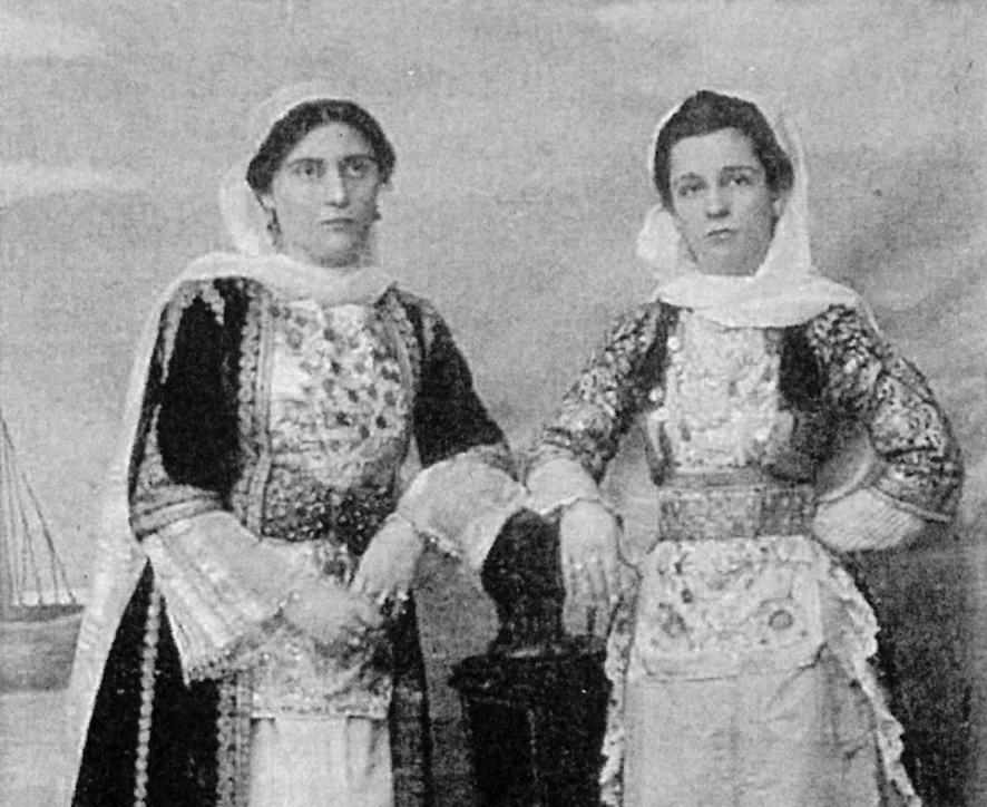 Τα συμπεθέρια, τα φανερώματα, η προίκα και οι Καλαματιανές νύφες… στην παλιά Καλαμάτα!