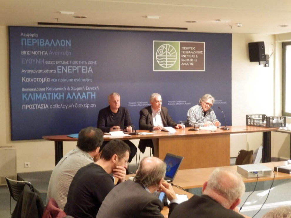 Τσιρώνης: «Καμία λύση για τα απορρίμματα δεν είναι βιώσιμη, ερήμην δημάρχων και δημοτών»