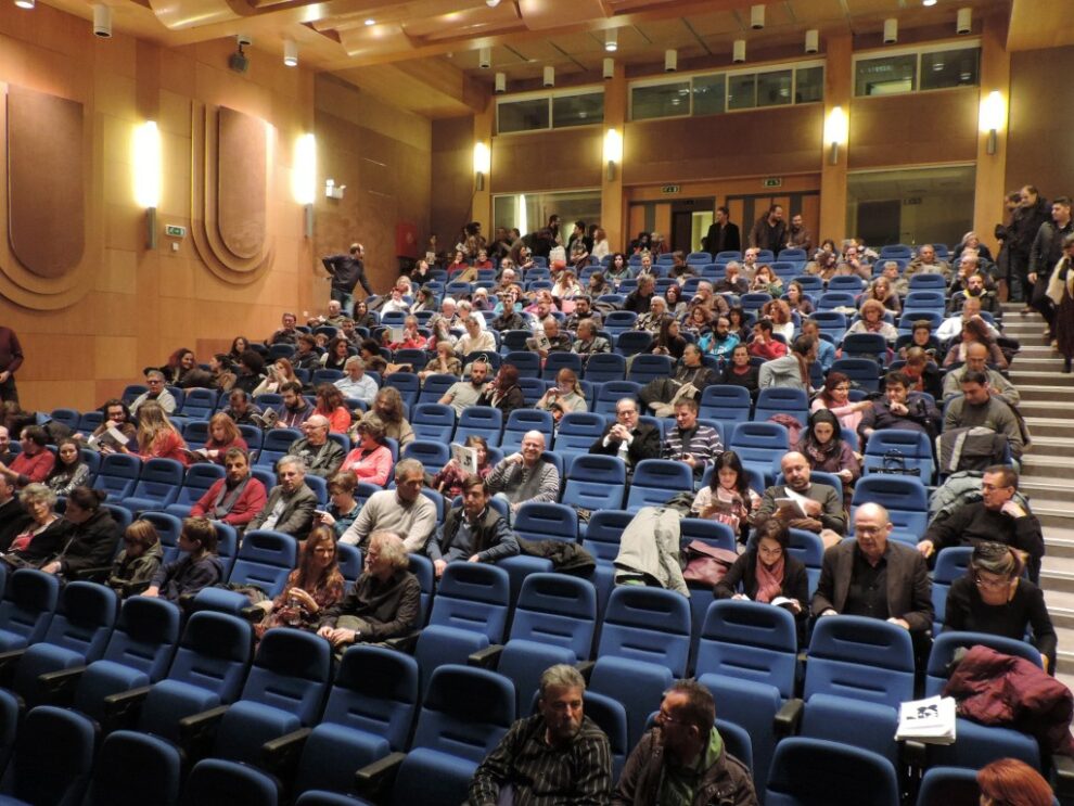 2ο Διεθνές Φεστιβάλ Ντοκιμαντέρ Καλαμάτας: Εντυπωσιακή έναρξη με… άρωμα Καρδαμύλης