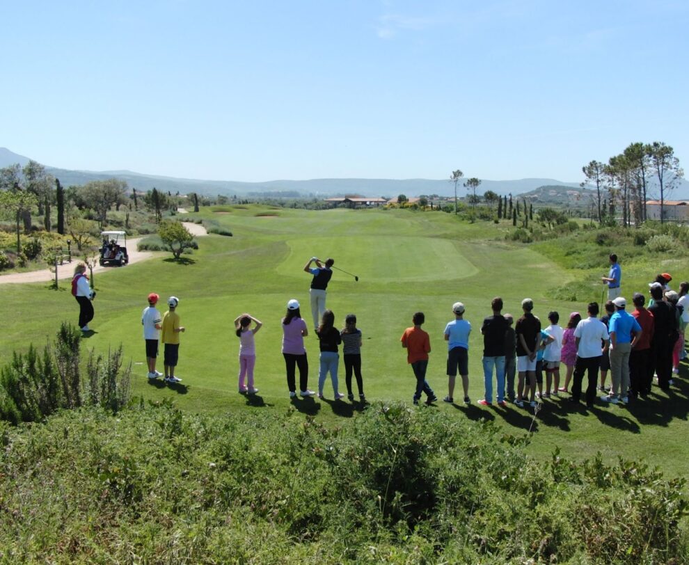 Οι μαθητές της Μεσσηνίας κάνουν  τα πρώτα τους βήματα στο γκολφ