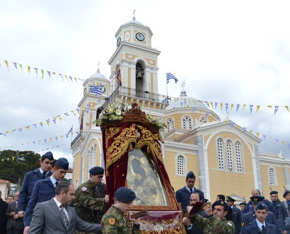 Με λιτάνευση της Εικόνας και επίσημο γεύμα ο εορτασμός της Υπαπαντής