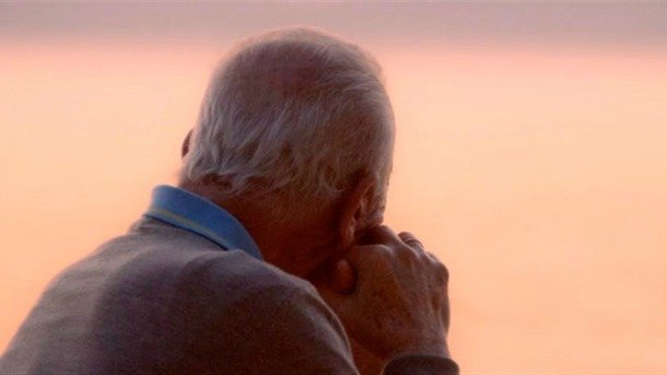 Ρουμάνα έκλεψε χρήματα από την τσέπη 74χρονου στην Καλαμάτα