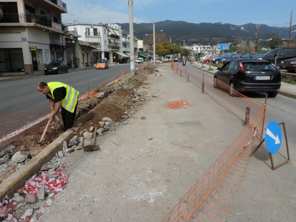 Εργασίες για τη διαμόρφωση τμήματος νησίδας στην οδό Αρτέμιδος