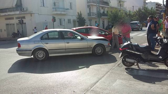 Τροχαίο με υλικές ζημιές στην Ακρίτα