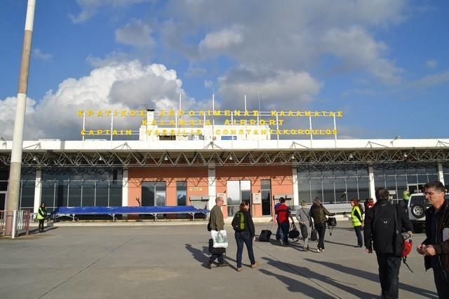 Νεαρός από το Καμερούν συνελήφθη στο αεροδρόμιο της Καλαμάτας
