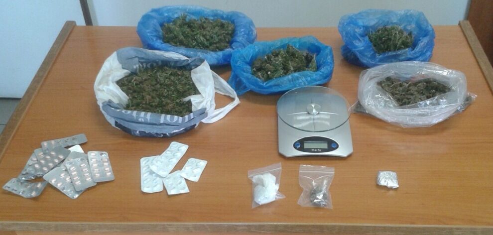 52χρονος συνελήφθη στο κέντρο της Καλαμάτας με περισσότερο από μισό κιλό χασίς