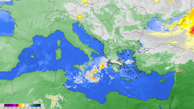 Τροπικός κυκλώνας στην Μεσόγειο κινείται προς την Κρήτη και θα επηρεάσει την Πελοπόννησο…