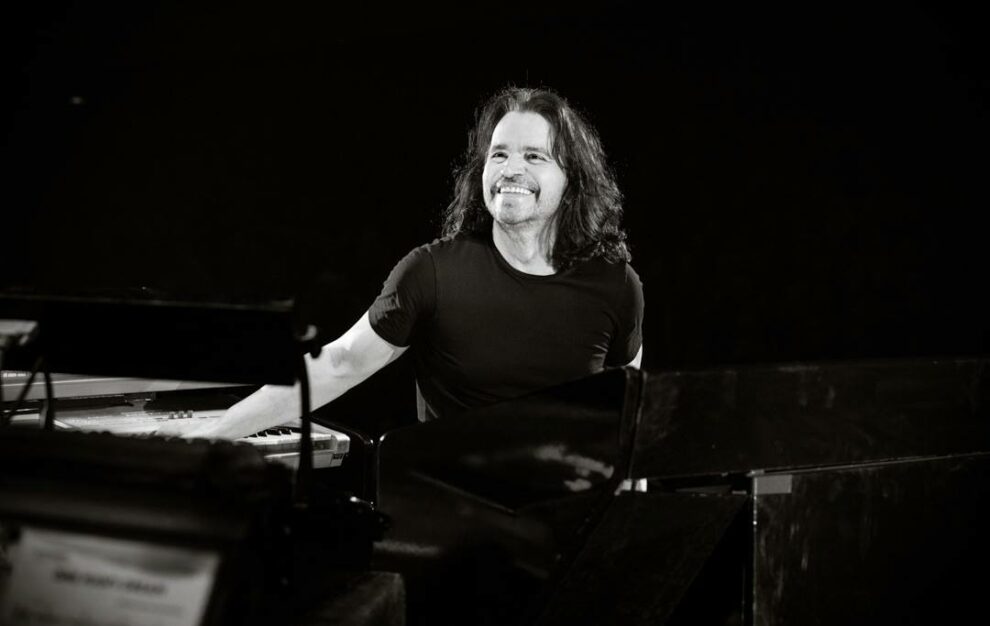 Το «φαινόμενο» Yanni: Ο διεθνούς φήμης συνθέτης από την Καλαμάτα