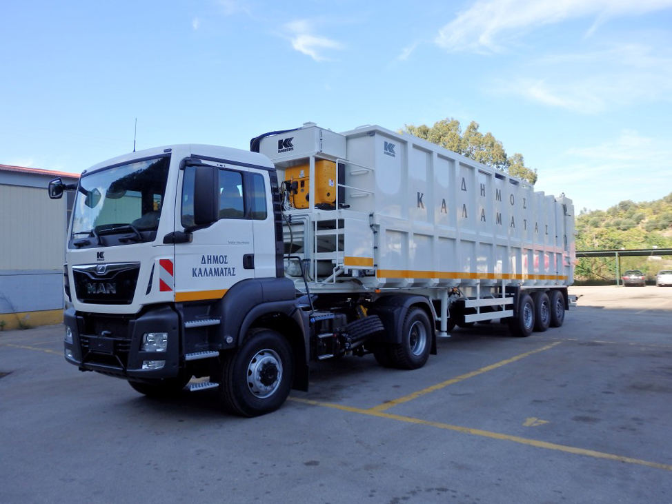 Υπογραφή σύμβασης για τη διαχείριση απορριμμάτων από το Δήμο Καλαμάτας