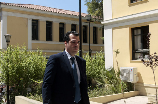 Θάνος Πλεύρης: Ευχαριστώ το Θεό για την δεύτερη ευκαιρία – Καλή υγεία σε όσους ευχήθηκαν το θάνατό μου