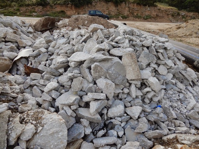 Υποχρέωση για τη διαχείριση μπάζων από το Δήμο Καλαμάτας