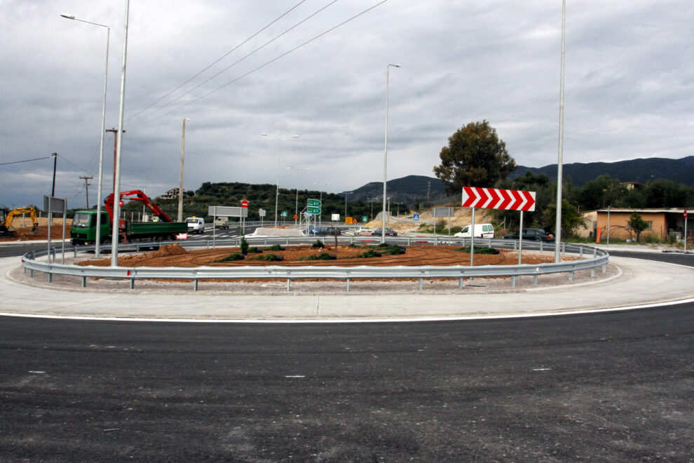 Χρειάζονται κι άλλα μέτρα στον κόμβο