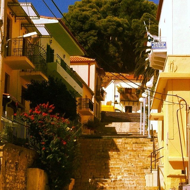 Μάθετε την ιστορία του 1ου Γυμνασίου Καλαμάτας (-1973)
