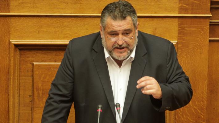 Χρυση Αυγή : Ζητεί παράδοση της βουλευτικής έδρας από τον Κουκουτση