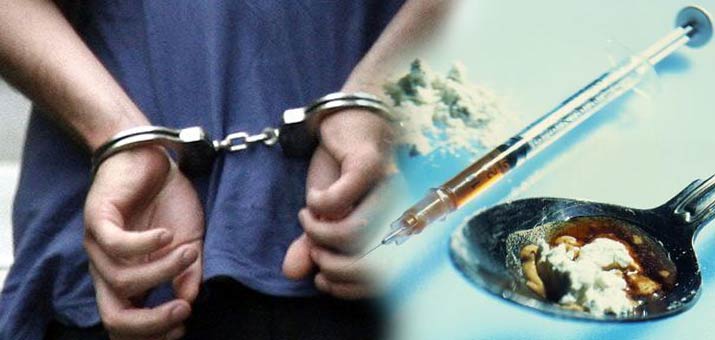 Έφοδος της Αστυνομίας σε σπίτι στην Καλαμάτα- Βρέθηκαν ηρωίνη και χάπια