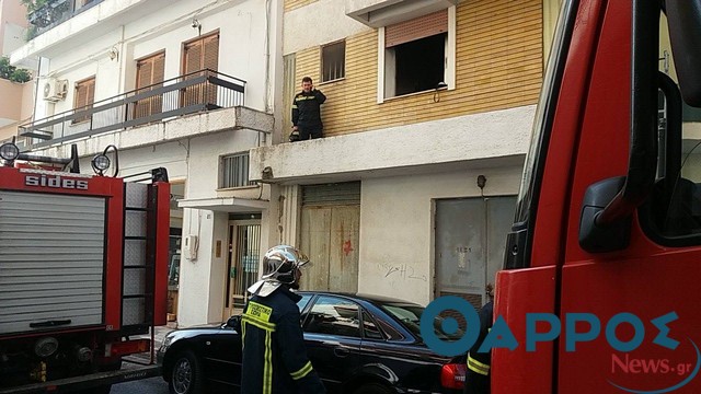 Αναστάτωση από βραχυκύκλωμα στην περιοχή της παραλίας στην Καλαμάτα (φωτογραφίες)