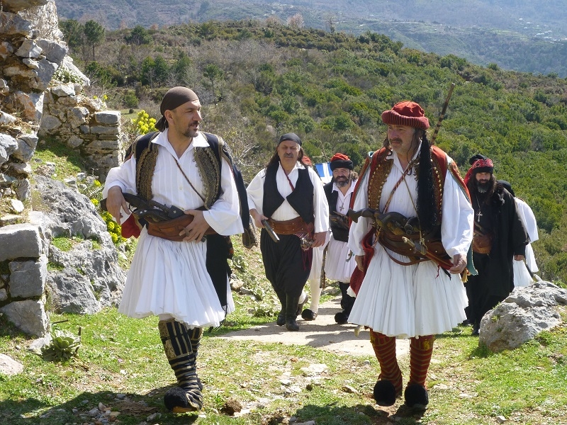 Πεζοπορία στα μονοπάτια της επανάστασης