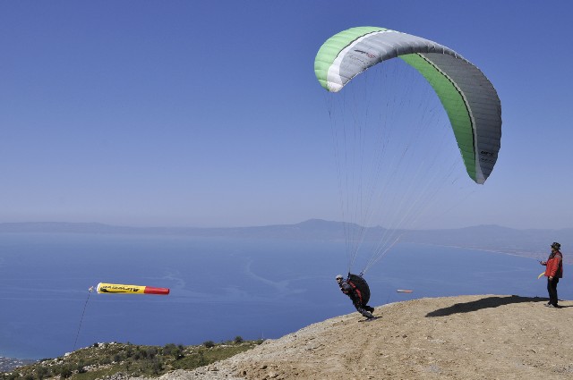Ο καιρός αύριο Μεγάλη Πέμπτη στην Καλαμάτα