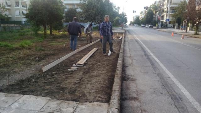 Κατασκευή πεζοδρομίων σε διάφορες περιοχές της Καλαμάτας