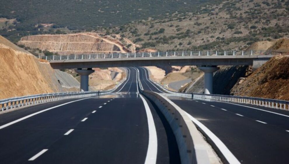 Γιώργος Δέδες: Αναζητούνται νέοι τρόποι χρηματοδότησης οδικών έργων