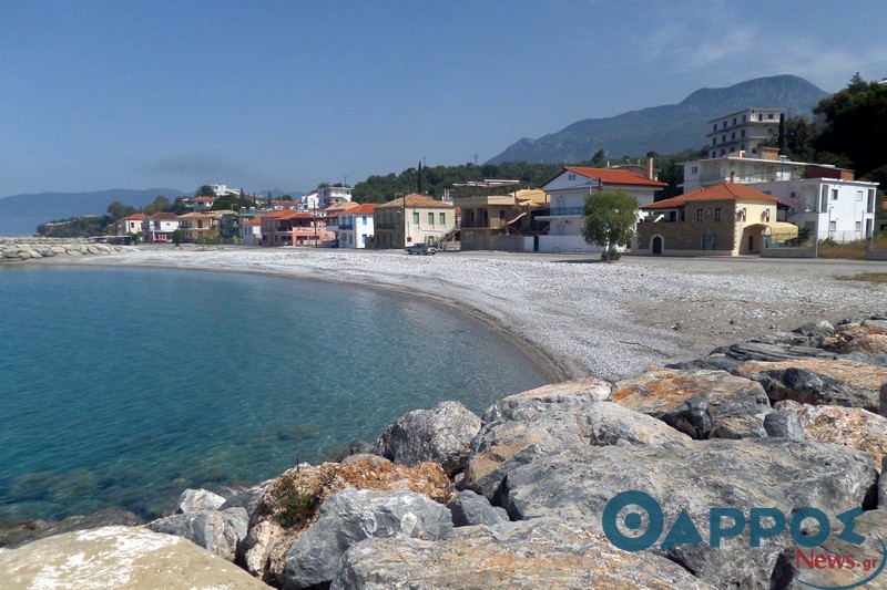 Προχωρά η ανάπλαση  του παραλιακού μετώπου από Μικρά Μαντίνεια έως Κιτριές