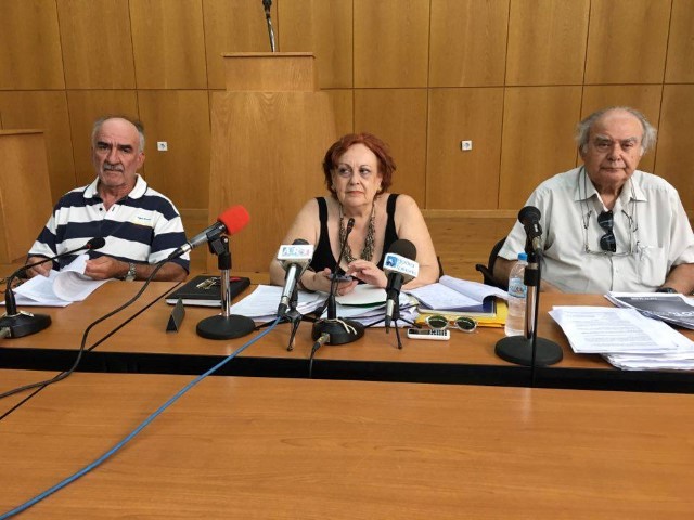 Ομοβροντία εναντίον της ΣΔΙΤ της Περιφέρειας για τα απορρίμματα από Συλλογικότητες