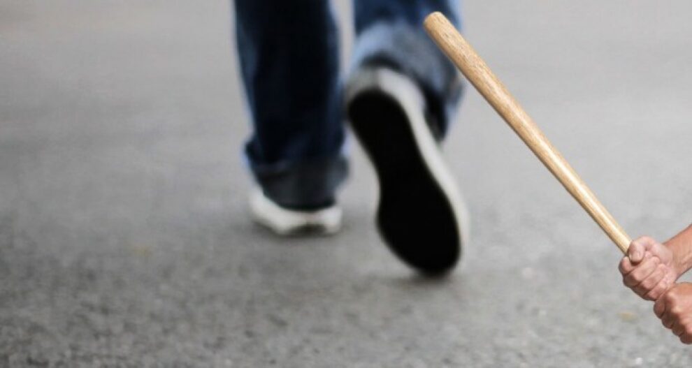 Συμπλοκή νεαρών στην Καλαμάτα -Στο νοσοκομείο δύο άτομα