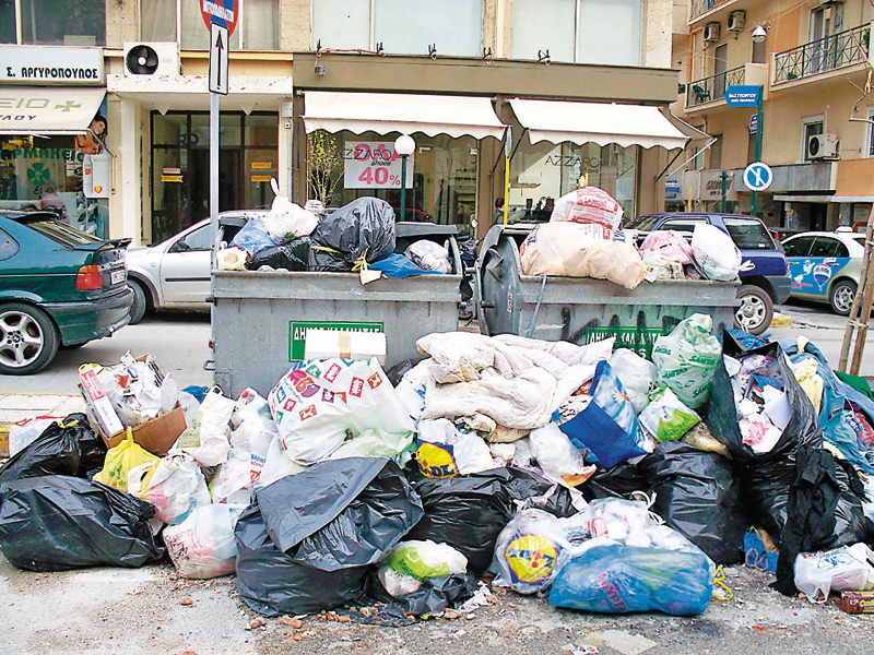 Απάντηση του Δήμου Καλαμάτας στις κατηγορίες Καμπόσου για τα σκουπίδια