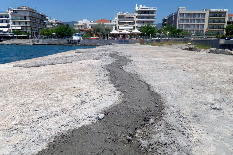 Άρση επικινδυνότητας στον ανατολικό μόλο «κατόπιν εορτής»…