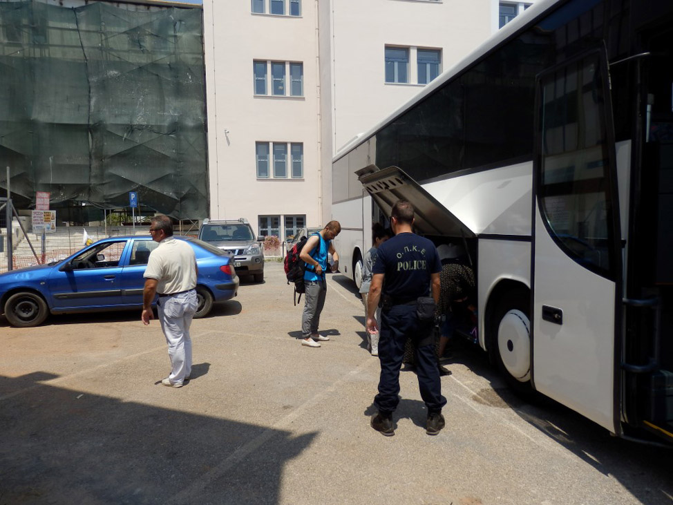 Αναχώρησαν αρκετοί μετανάστες από την Καλαμάτα