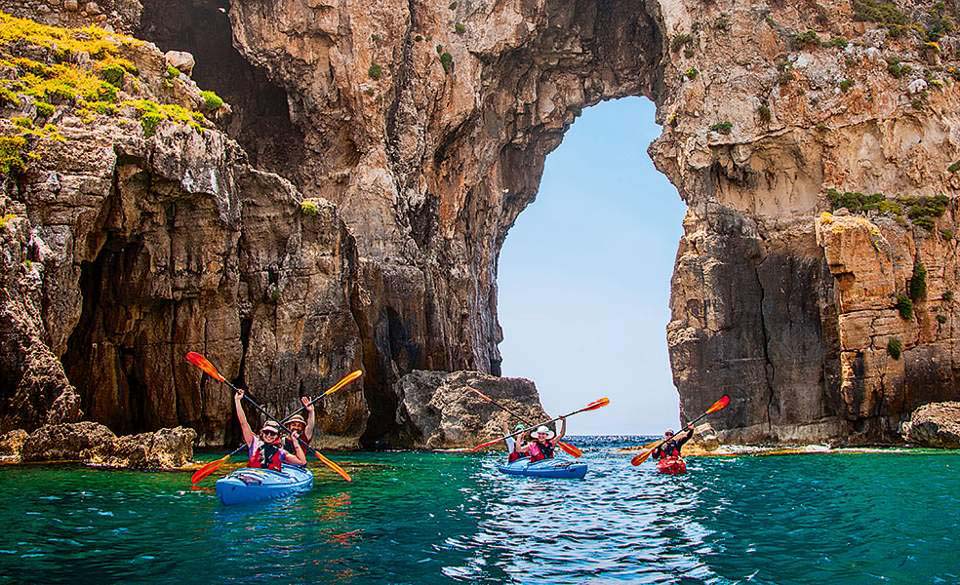 Η “Καθημερινή” προωθεί τη Μεσσηνία