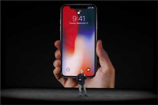 Ιδού το iPhone X και το iPhone 8