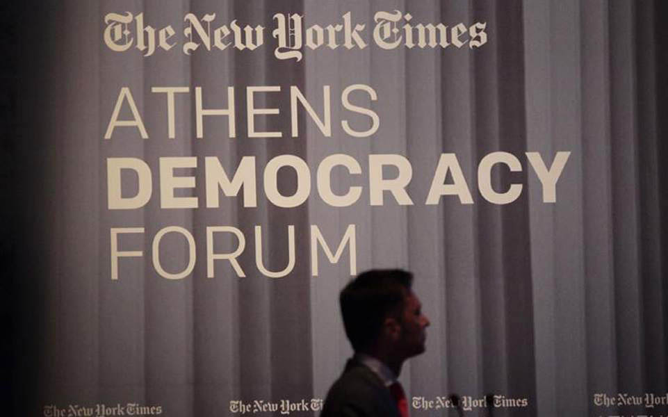 “Athens Democracy Forum”: Από την Αθήνα στην…Costa Navarino με υψηλούς προσκεκλημένους