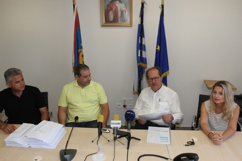 600 επιταγές για σχολικά  είδη σε μαθητές Δημοτικού