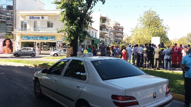 Τι γίνεται εδώ;