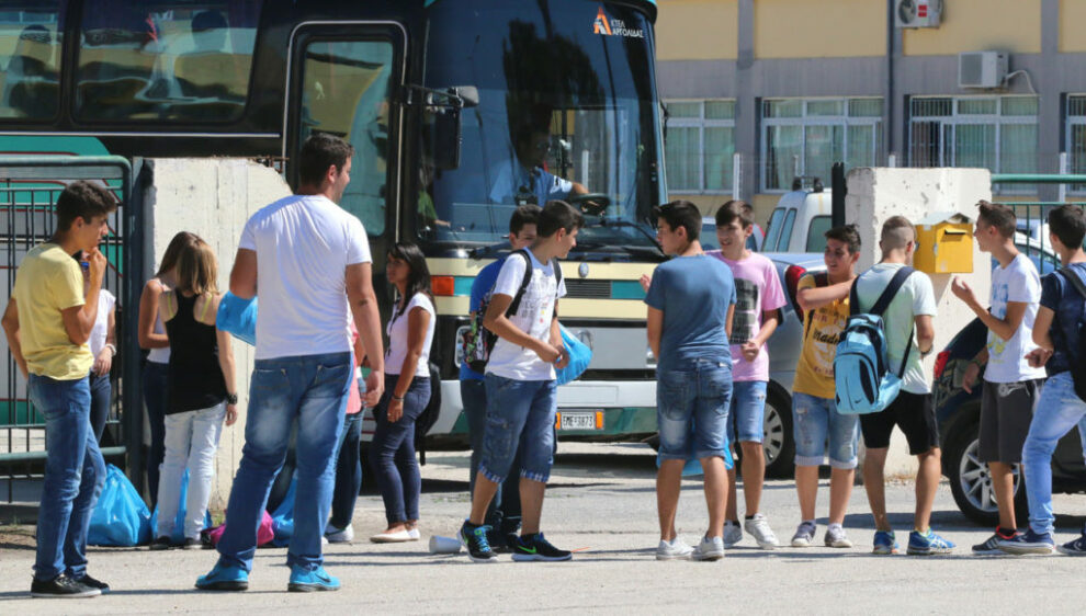 Την «κολοκυθιά» θα παίζουμε πάλι στο τέλος του χρόνου για τη μεταφορά μαθητών