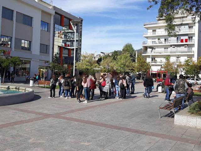 Αναστέλλονται οι σχολικές εκδρομές