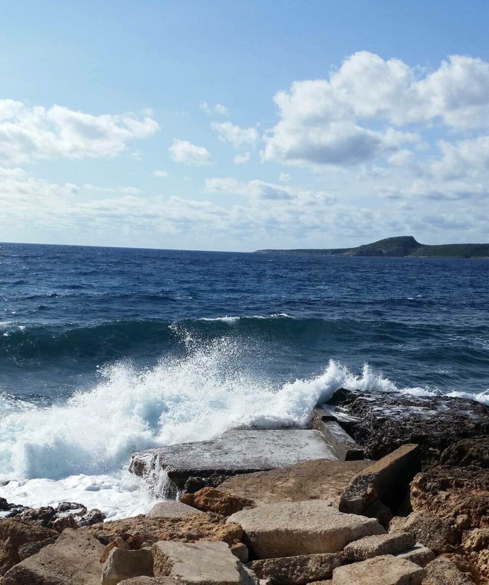 Νεκρός άνδρας στη θαλάσσια περιοχή της Μαραθόπολης
