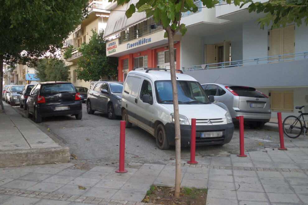 Δεν περνάει τίποτα