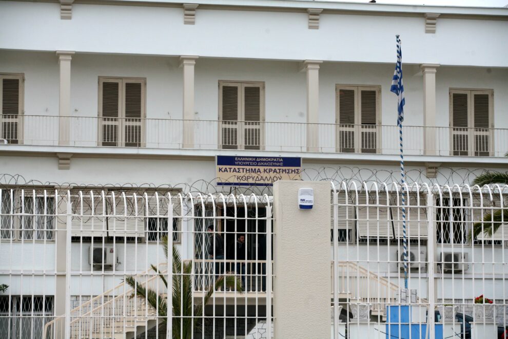 Κρατούμενοι Κορυδαλλού: Παρακολουθούμε τον αργό θάνατο του Βασίλη Βαρελά