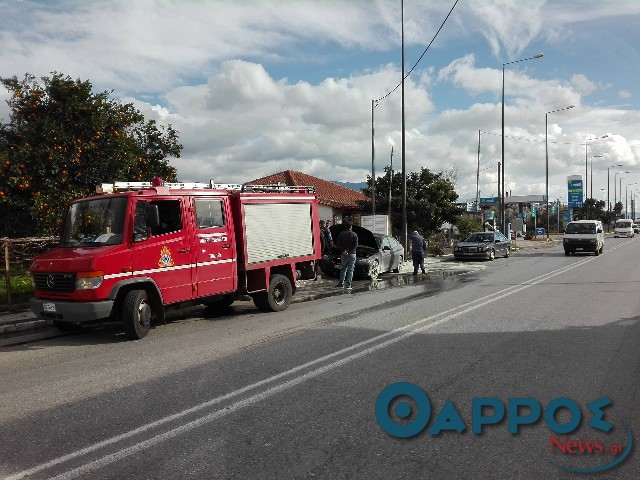 Αυτοκίνητο τυλίχθηκε στις φλόγες στον Αντικάλαμο (φωτογραφίες)