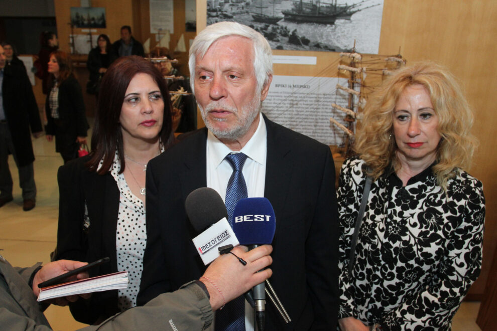 Τιμωρεί και «απογυμνώνει» την Αλειφέρη ο Π. Τατούλης!